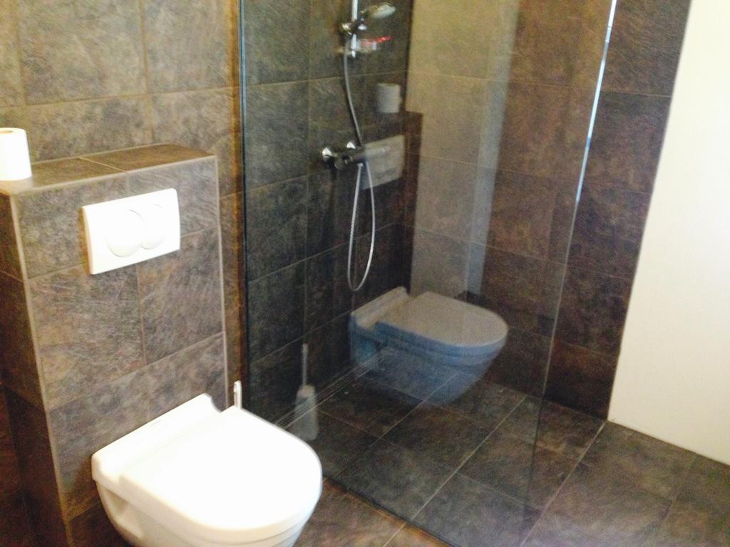 Guesthouse Marina Travel 혼 객실 사진